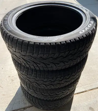 Selling a set of 4 winters Xtra-Load and studdable with a decent tire depth as shown in pics. These...