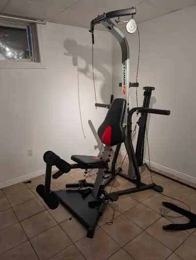 Elevate your fitness routine with this robust Bowflex Xceed Home Gym, featuring a compact design per...