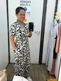 Old Navy Floral Midi Dress – Size XL in Women's - Dresses & Skirts in Kitchener / Waterloo - Image 8