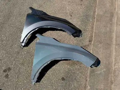 Honda crv 2016 2021 fender front right side 100$ inch