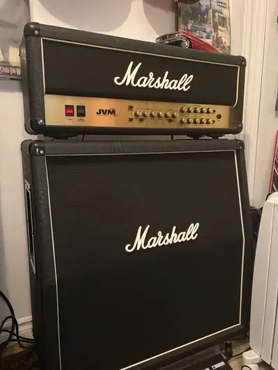 Marshall 1960A 4x12 Cabinet. Made in England. Mint Condition., View more