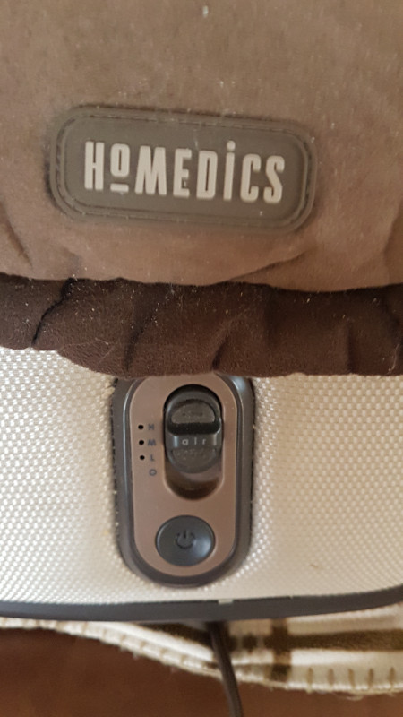 Homemedic shiatsu foot massager with heat in Health & Special Needs in Penticton - Image 2