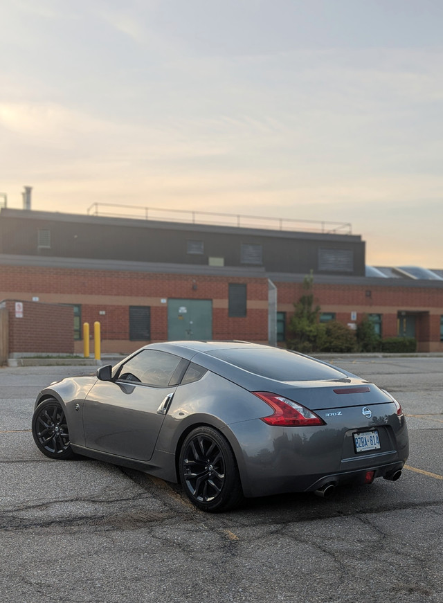 2016 Nissan 370Z - 37,000 KMS $23,000 in Cars & Trucks in Mississauga / Peel Region - Image 3