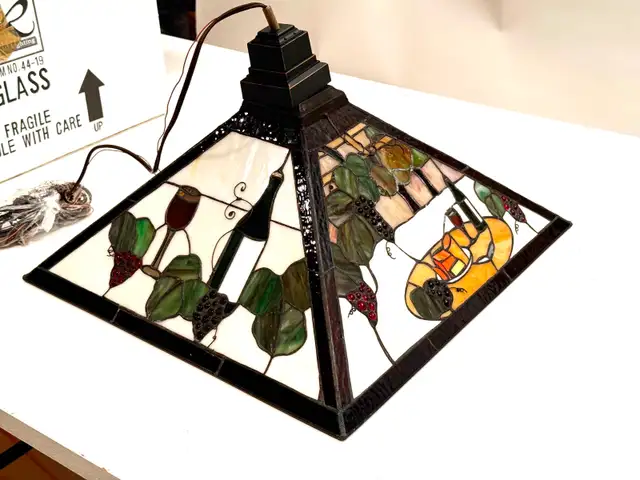 Brand New in Box Wine Themed Stained Glass Pendant Lamp . in Home Décor & Accents in Calgary - Image 8