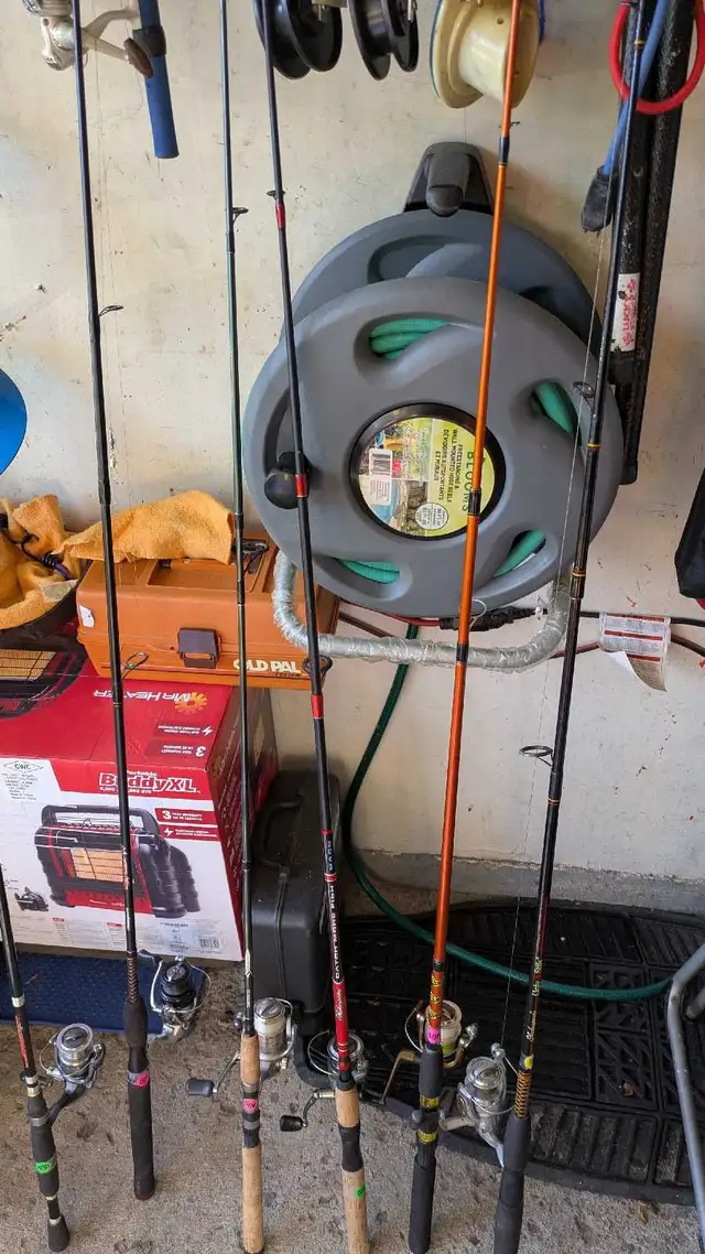 Spincast fishing rod and reel combos in Fishing, Camping & Outdoors in Ottawa - Image 6