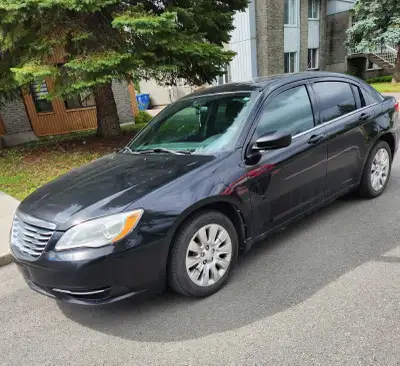 2013 Chrysler 200 2.4l 192000km 2 owner AC working condition New battery New discs and pads added in...
