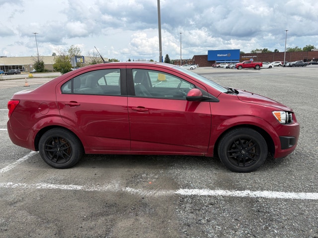 Chevrolet Sonic 2013 — photo 2