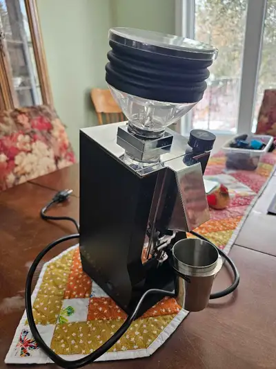 Eureka Mingon Zero, View more