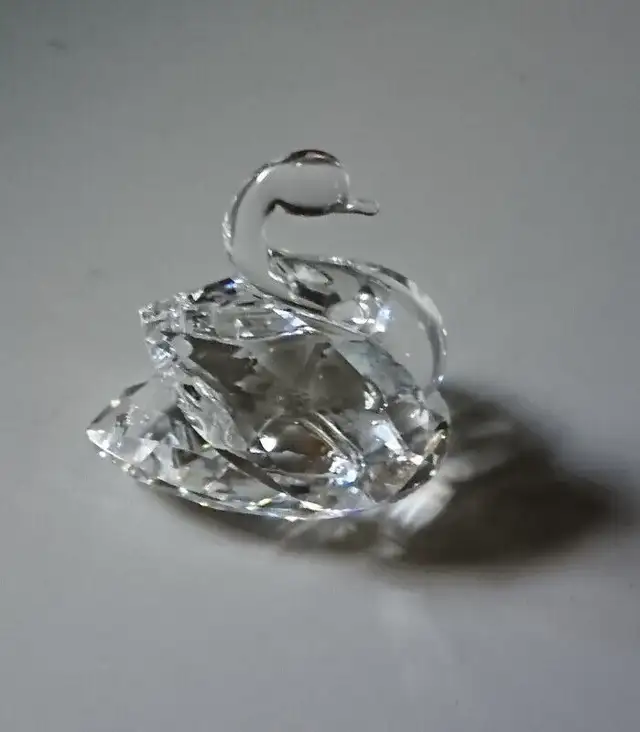 Vintage Swarovski Crystal Swan in Arts & Collectibles in Oshawa / Durham Region - Image 6