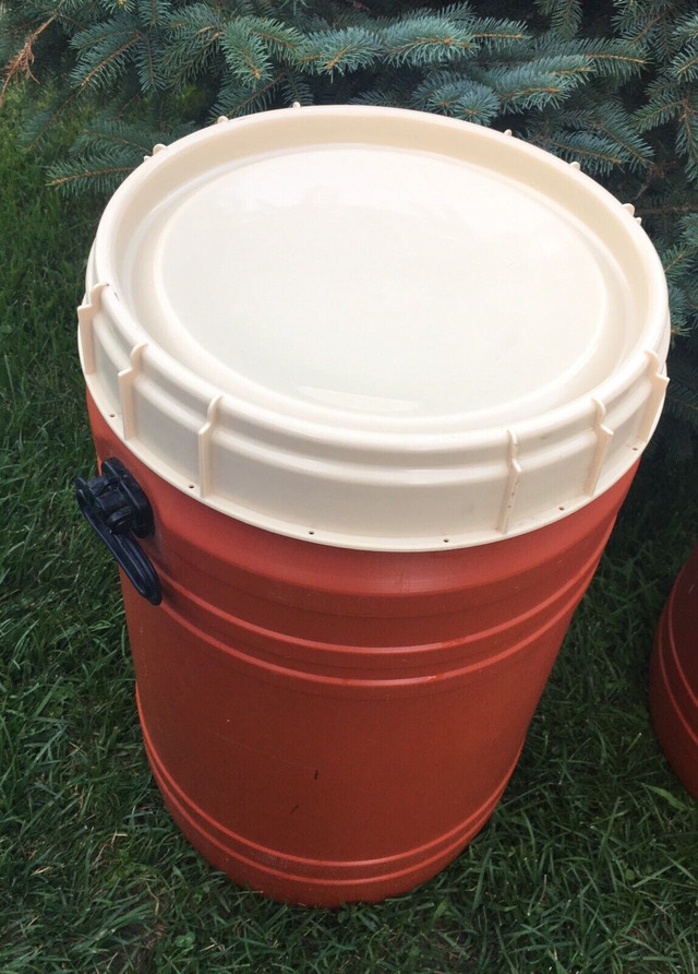 70 or 80 L CurTec Screw-top, Kayak / Canoe / Bear Barrel $45 in Other in Oshawa / Durham Region