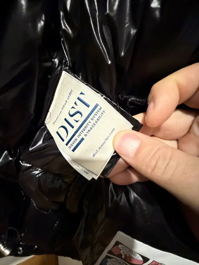 Manteau Moncler jacket in Men's in Laval / North Shore - Image 8