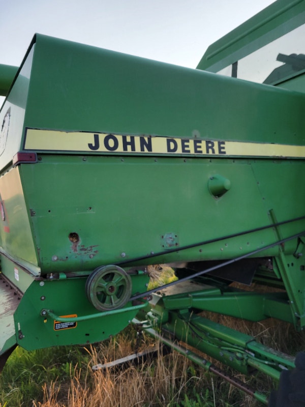 8820 combine Farming Equipment Saskatoon Kijiji