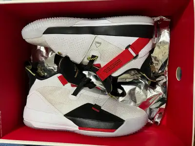 Air jordan 33, View more