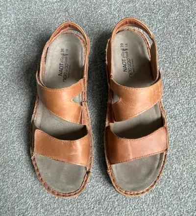 Naot "Enid" Tan Sandals Women’s Size 39 EU – Removable Footbed, View more