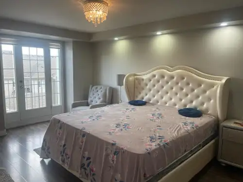 Master bedroom with attached washroom available immediately for rent in Brampton, for $1000 per mont...