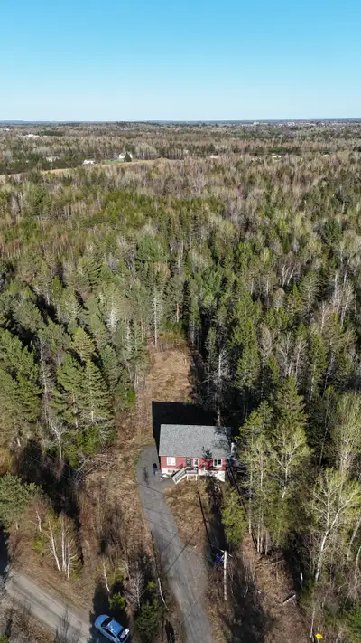 Maison meublée et équipée à louer, lac Bournival