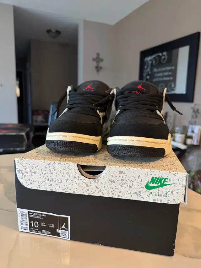 Air Jordan 4 RM Black/Sail - Size 10M in Men's Shoes in City of Toronto - Image 8