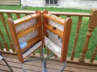 VINTAGE FOLDING SEWING CADDY