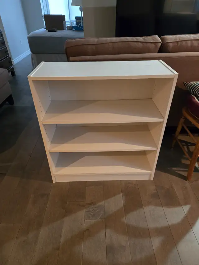 Bookcase - white in Bookcases & Shelving Units in Kitchener / Waterloo - Image 2