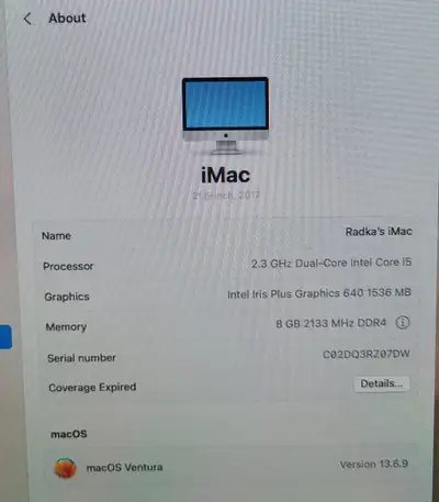 iMac computer comes with a mouse and keyboard works perfectly fine it’s like brand new used only few...