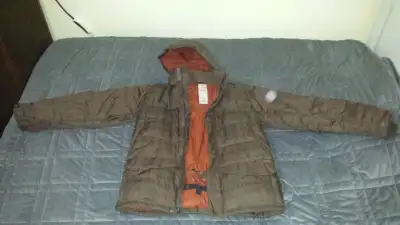 Burton down filled winter jacket mens L, View more