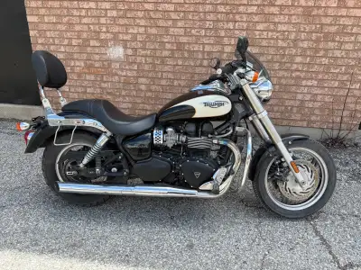 2010 Triumph Speedmaster 865cc 27,000 km