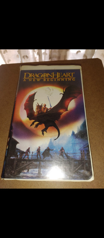 DRAGON HEART - A NEW BEGININING - 2000 FANTASY / ADVENTURE in CDs, DVDs & Blu-ray in Edmonton