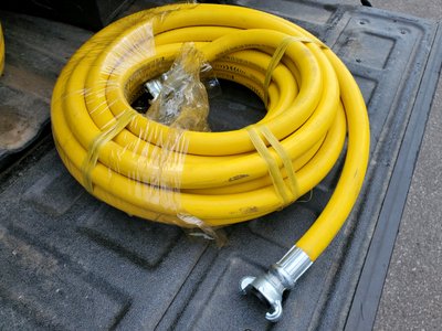 Jack Hammer, Sandblasting 300 PSI Air Hose, 50 feet Lenght, Chicago fittings,