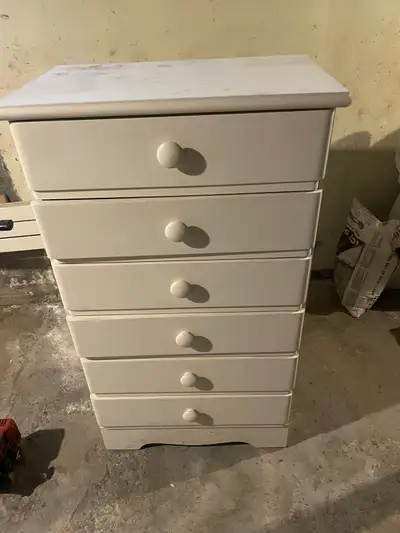 Six drawer dresser. Approximately 16inches deep by 26inches wide X 45 tall From non-smoking pet free...
