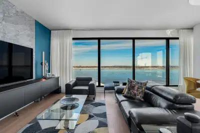 Condo de luxe à île-des-soeurs