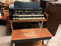 Hammond organ Leslie speakers