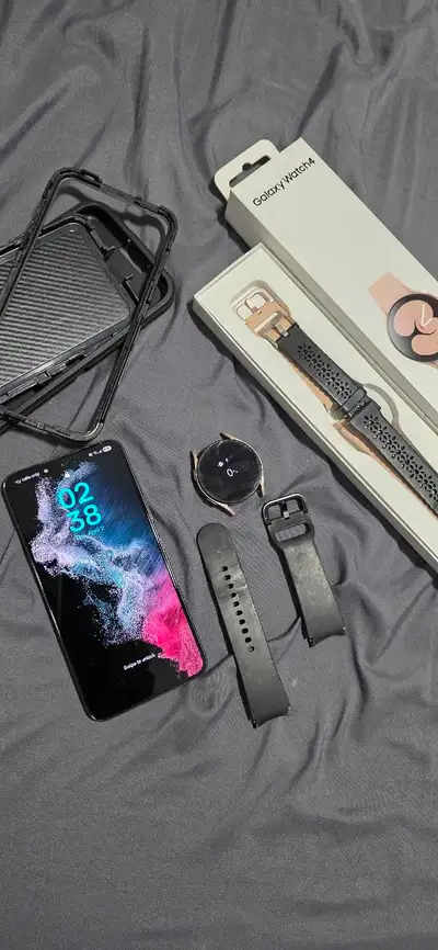 Samsung s22 and watch 4, View more