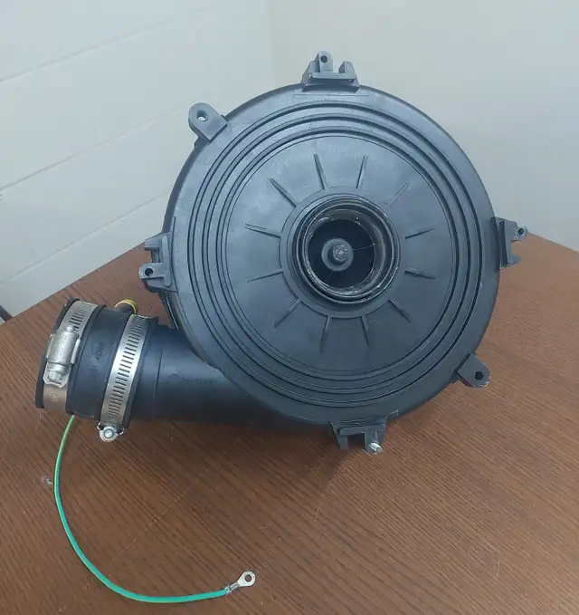 7058173 FASCO Draft Inducer Motor–3300 RPM | OEM 1172823 - M 203 in Heating, Cooling & Air in City of Toronto - Image 6