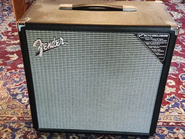 FENDER SC112 CABINET in Amps & Pedals in St. Catharines - Image 2