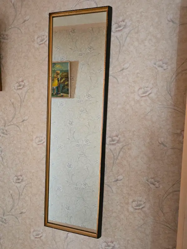 Heavy Wood Framed Mirror in Home Décor & Accents in Markham / York Region - Image 2
