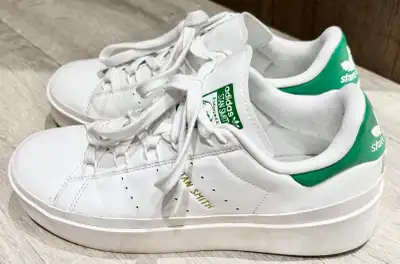 Adidas Stan Smith Bonega 9.5, View more
