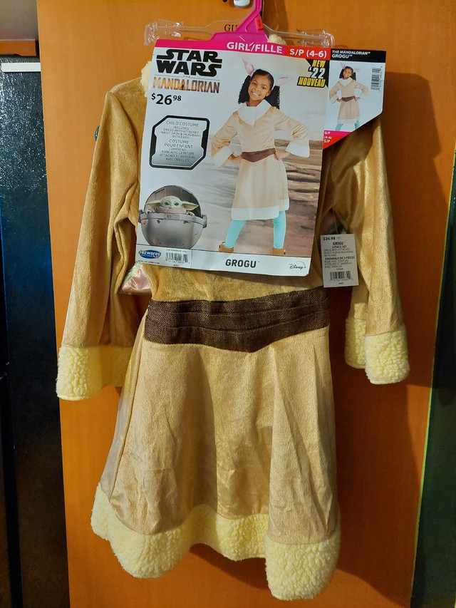 NEUF Costume d'halloween Star Wars Baby Yoda  Grogu pour enfant dans Loisirs et artisanat  à Laval/Rive Nord