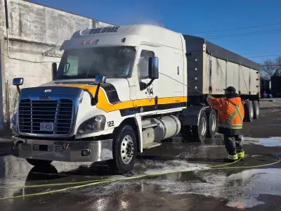 fleet wash / pressure wash tech, View more