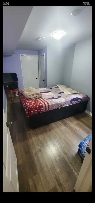 Location: Kennedy Rd & Dougall Ave, Caledon A clean and private basement room is available for rent...