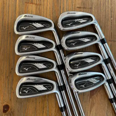 Mizuno JPX 800 Pro 4-PW,GW Stiff RH, View more