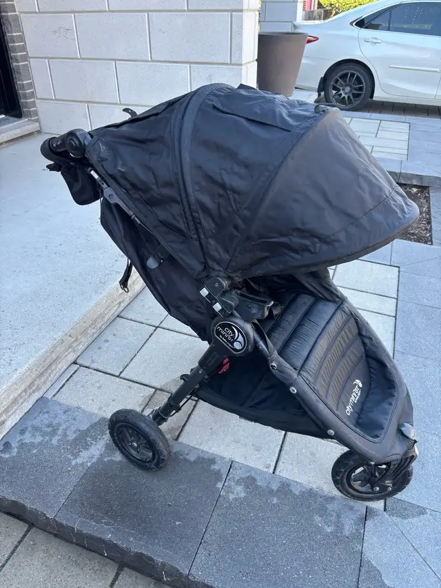 Cityscape - Baby Stroller in Strollers, Carriers & Car Seats in Ottawa - Image 5