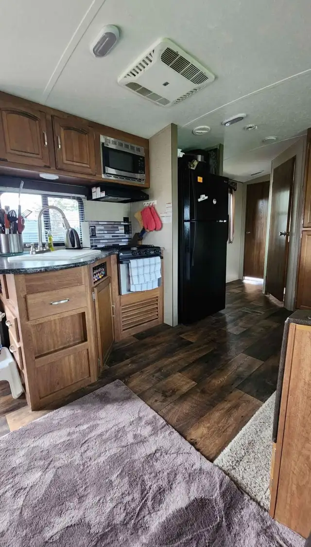 Sherkston Shores Cottage for sale in Houses for Sale in St. Catharines - Image 3