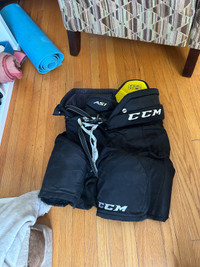 CCM jr large hockey pants 