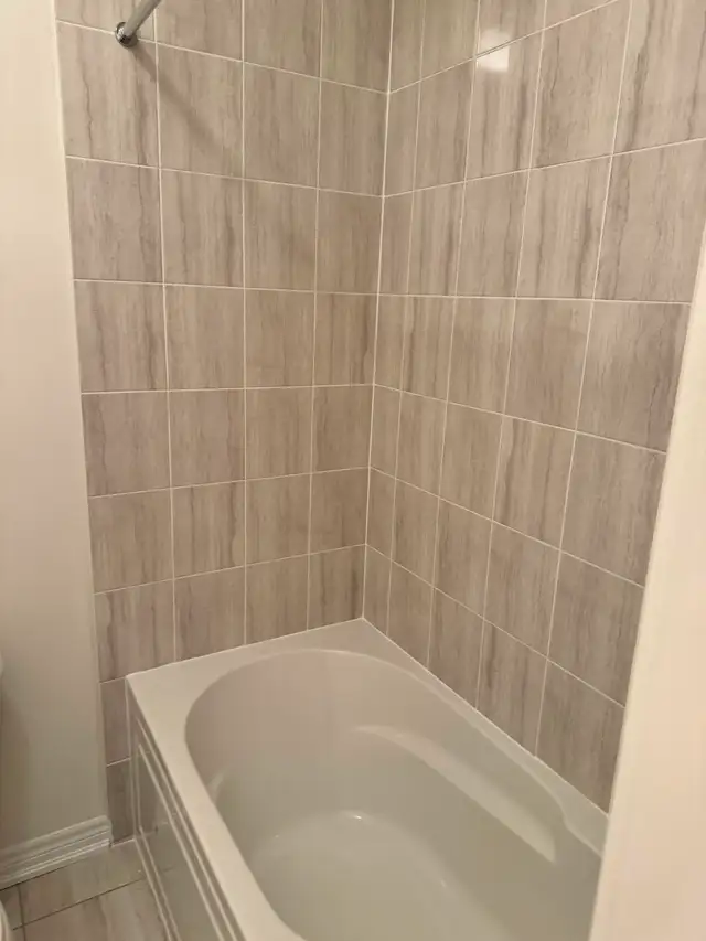 BRAND NEW TWO STOREY 1700 SQFT LUXURY Townhouse in Pickering in Long Term Rentals in Oshawa / Durham Region - Image 9