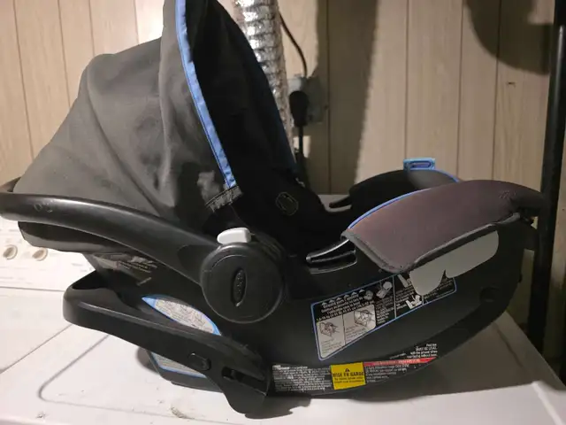 Car Seat And Stroller in Strollers, Carriers & Car Seats in Mississauga / Peel Region - Image 3