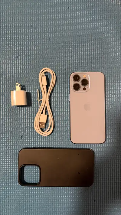 iPhone 13 Pro 256g, View more