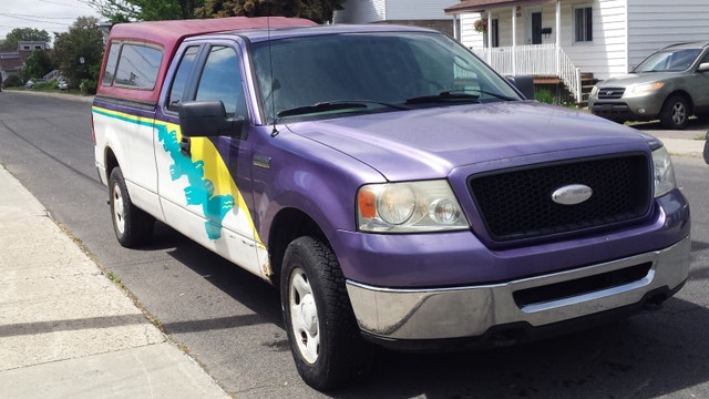 Camion Ford F-150 XLT, cabine et demie, boîte de 8' — photo 3