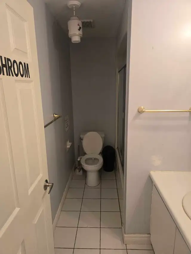 walk out the basement for rent in Long Term Rentals in Cambridge - Image 4