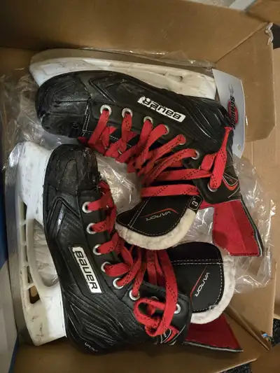 Bauer vapor x300 3R skates, View more