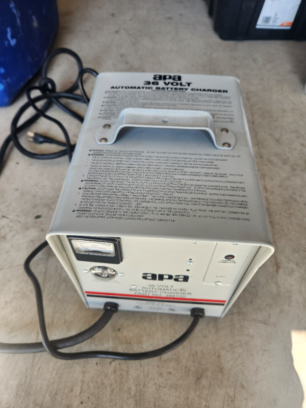 36 Volt Battery Charger in Other in Kitchener / Waterloo - Image 3